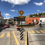 ロータリー形式のメキシコの交差点